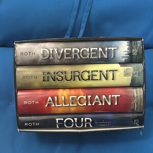 The Divergent Series Divergent + Insurgent + Allegiant + Four NWTS Set